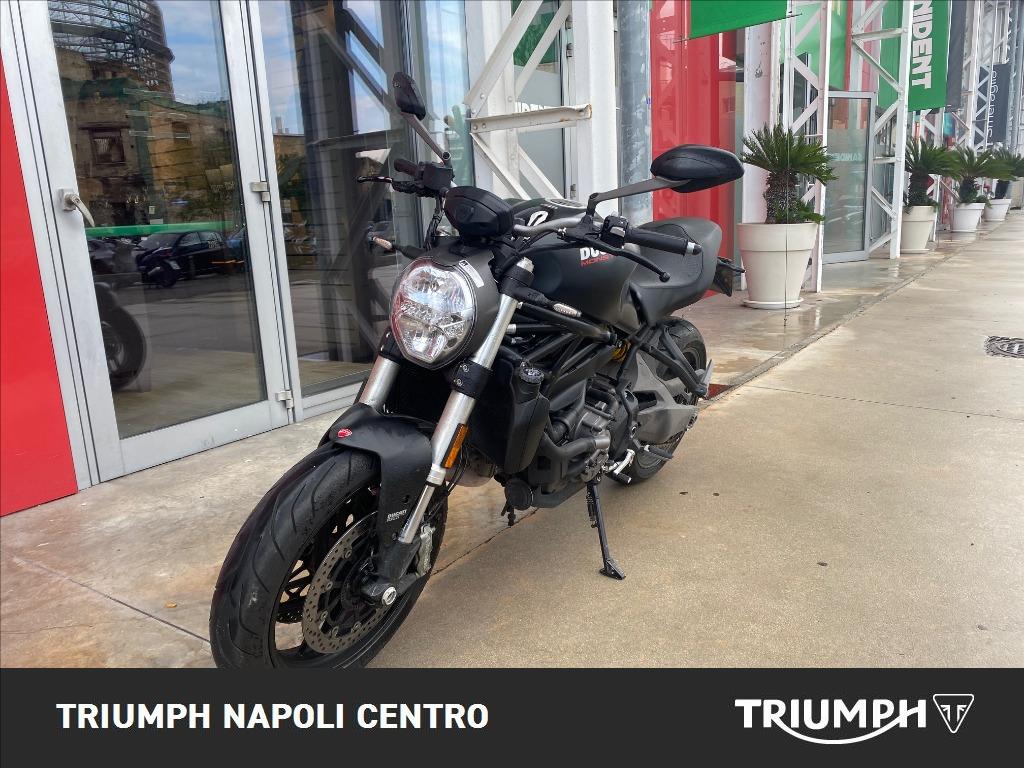 DUCATI Monster 821 Dark